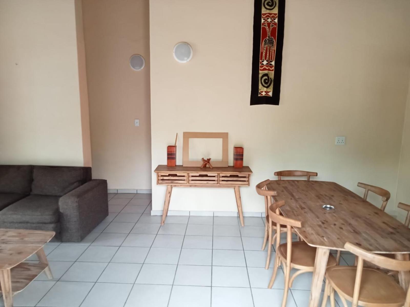 Le Lion Dort Holiday home *